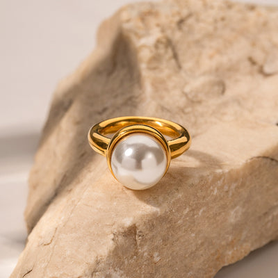 Gold Classic Simple Inlaid Pearl Design Ring - Syble's