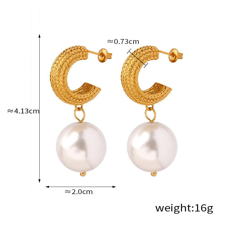 Stunning Noble and luxurious C-shaped hemp pattern and pearl pendant design earrings