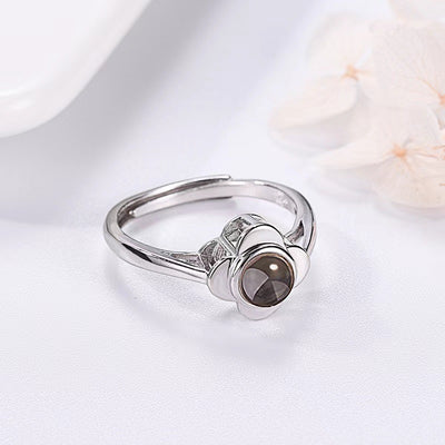 Fashionable and simple four-leaf clover projection ring - Syble's