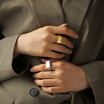18k gold fashionable simple rectangular design versatile ring - Syble's