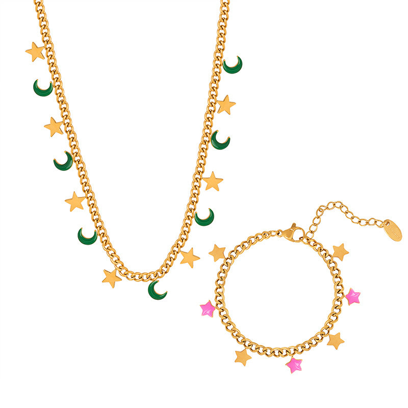 Exquisite and noble star and moon design necklace and bracelet set