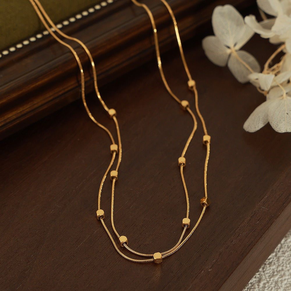 18K gold exquisite and fashionable double-layered versatile necklace with bead design