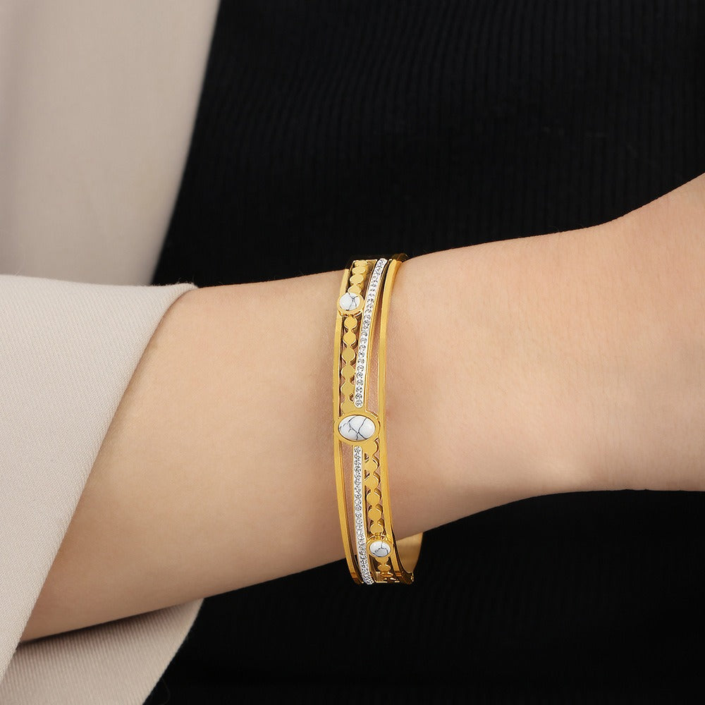 Fashionable 18k gold inlaid turquoise and zircon hollow design versatile bracelet