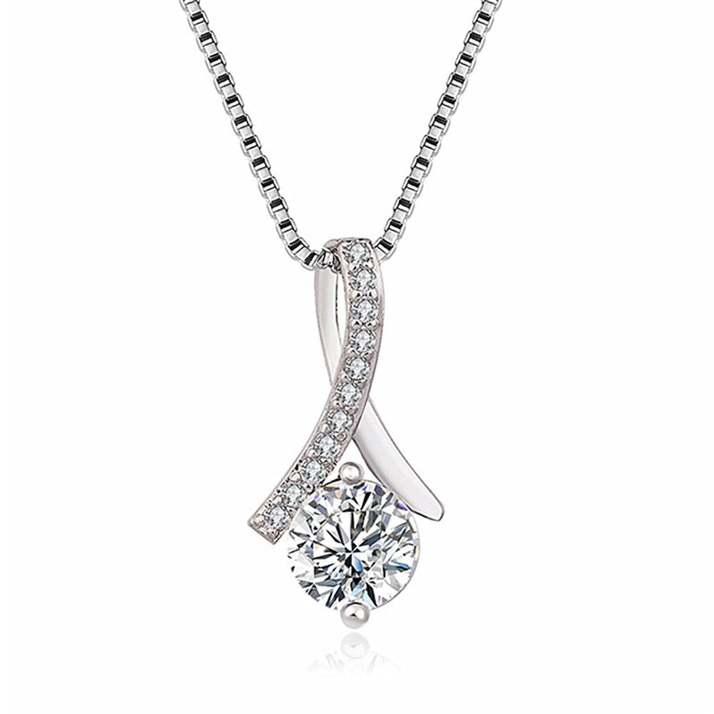 Delicate Herringbone Diamond Design Gift Box Pendant Necklace for Your Soul Mate