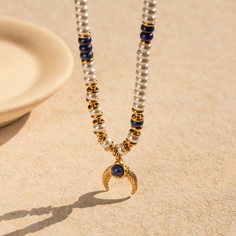 18K Gold Exquisite Fashion Pearl Lapis Lazuli Matching Moon Design Versatile Pendant Necklace