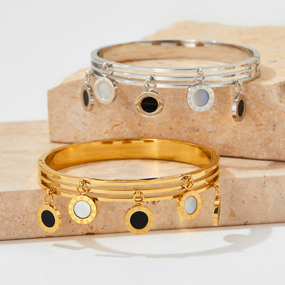 Gold Personalized Roman Numeral Design Bracelet - Syble's