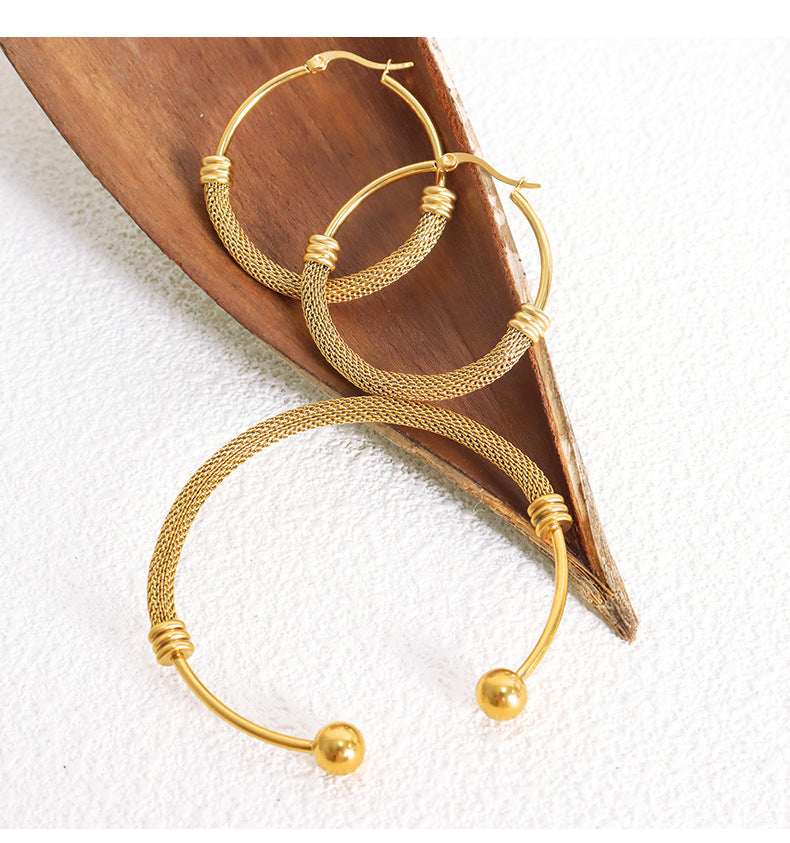 18K Gold Light Luxury Fashion Circle Braided Design Earrings Bracelet Necklace Set
