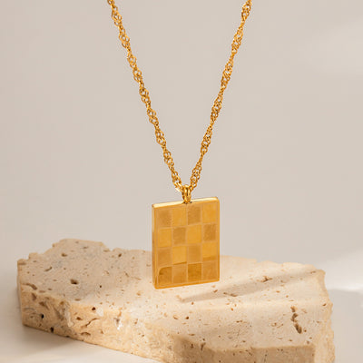 18K Gold Fashion Vintage Square Checkerboard Design Pendant Necklace - Syble's