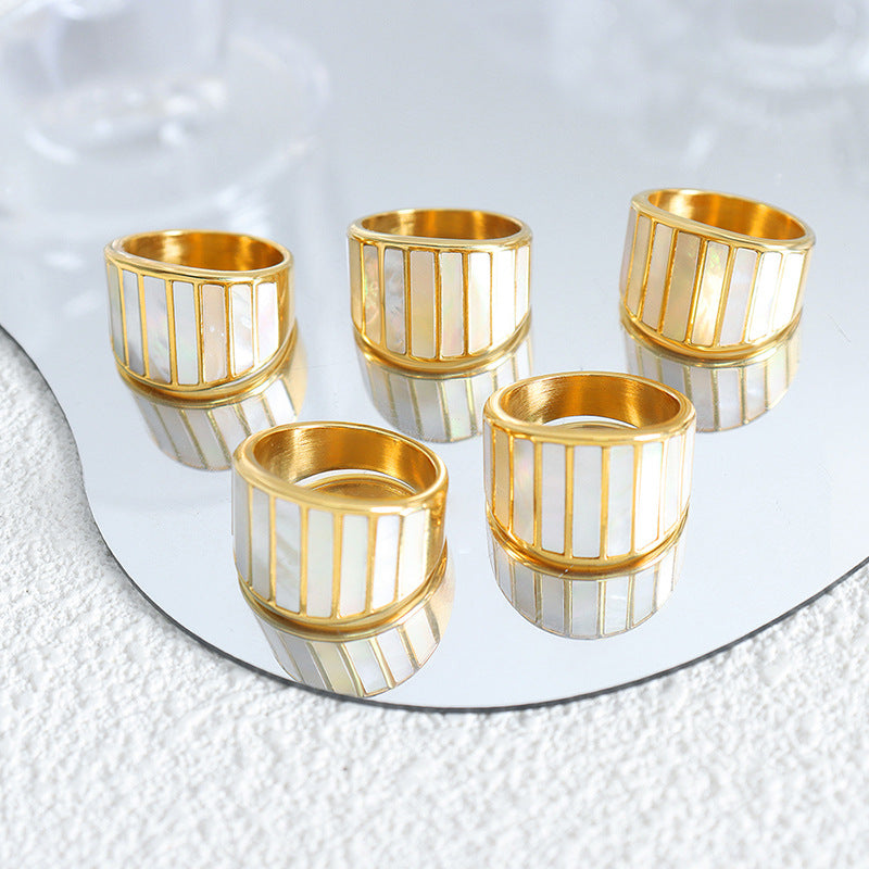 18K gold novel personalized creative line texture inlaid gemstone design ring
