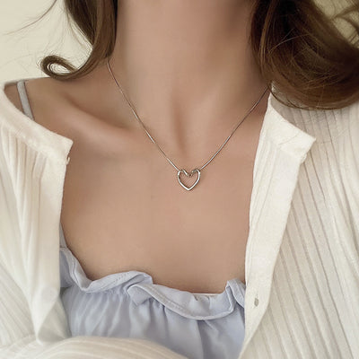 Fashion minimalist hollow heart design all-match necklace - Syble's