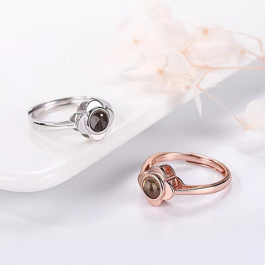 Fashionable and simple four-leaf clover projection ring