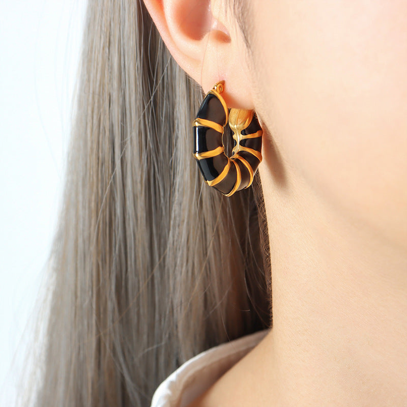 18K Gold Novel Fashion Round Bamboo Design Versatile Earrings - Syble's