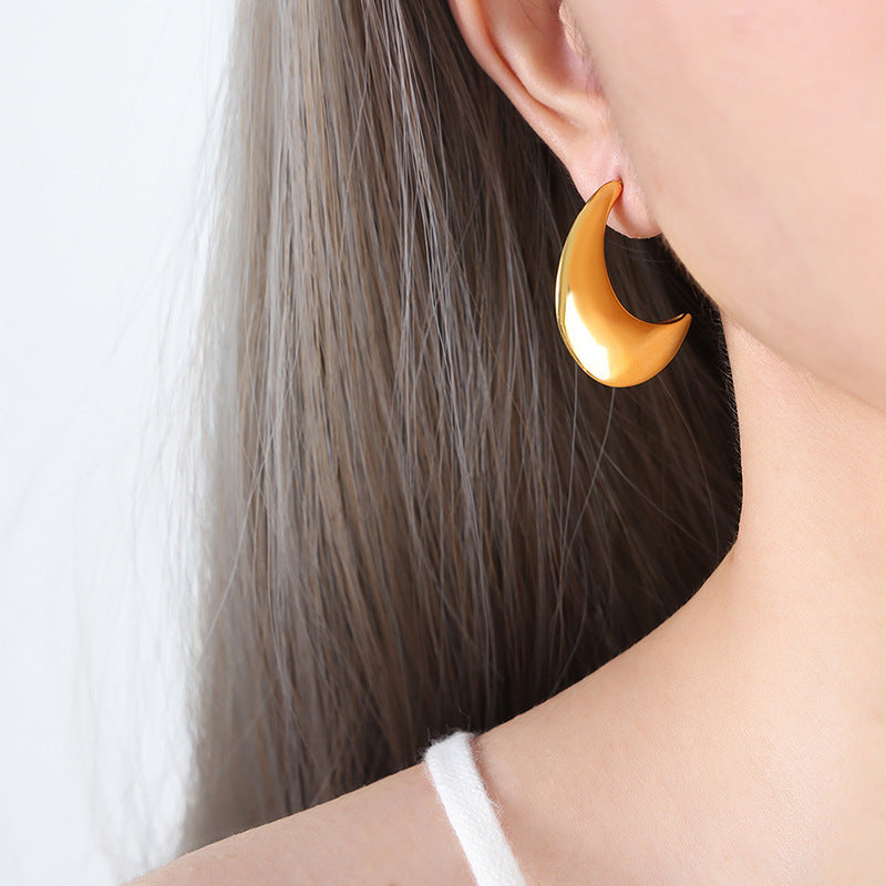 18K Gold Fashion Simple Moon Shape Design Versatile Earrings - Syble's