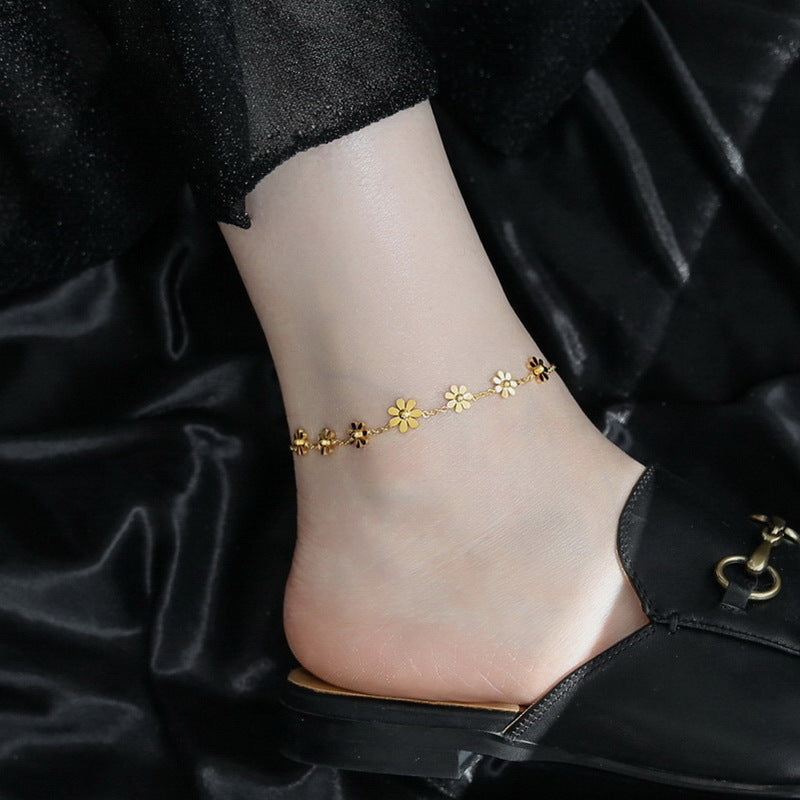 18K Gold Exquisite Simple Sweet Daisy Design Versatile Anklet - Syble's