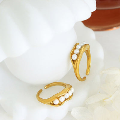18K gold novel and fashionable pod-shaped inlaid pearl design light luxury style ring - Syble's