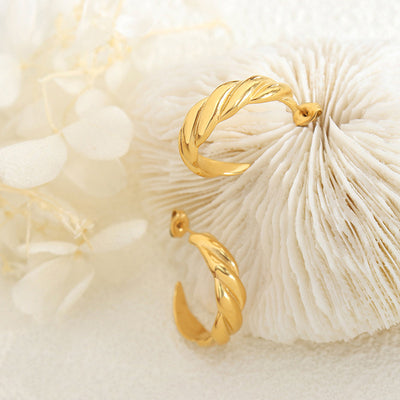 18K Gold Simple Atmospheric Ring Geometric Twist Design Earrings - Syble's