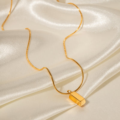 18K gold light luxury fashion fine chain with three-dimensional rectangular brick design pendant necklace - Syble's