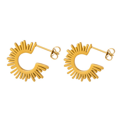 18K Gold Exquisite Simple C-shaped Sun Ray Design Versatile Earrings - Syble's