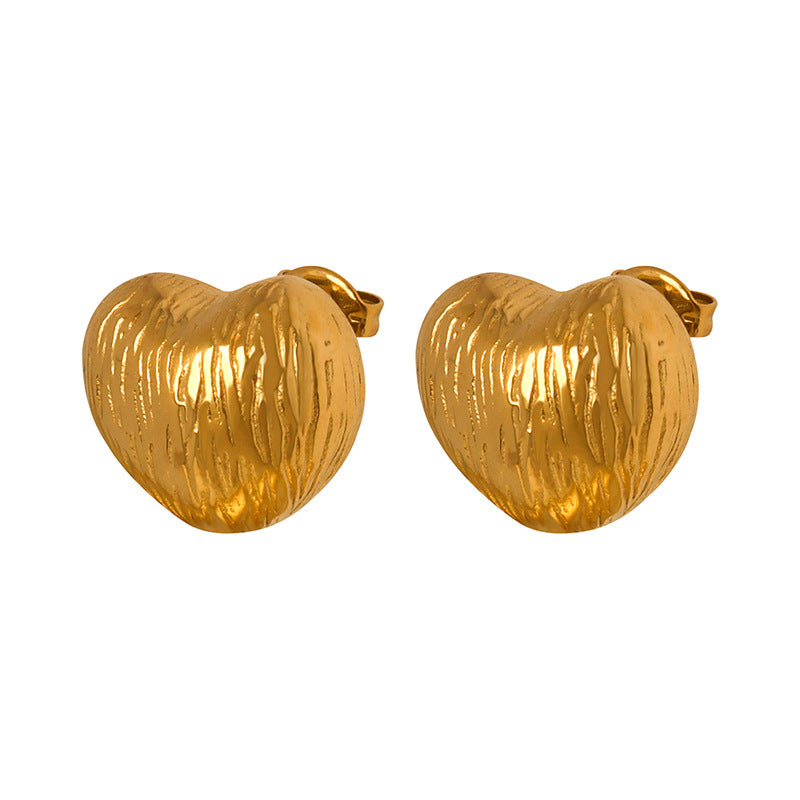 18K gold retro fashion heart-shaped earrings with embossed design and light luxury style