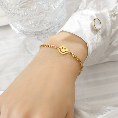 18K gold exquisite fashionable smiley design light luxury style bracelet - Syble's