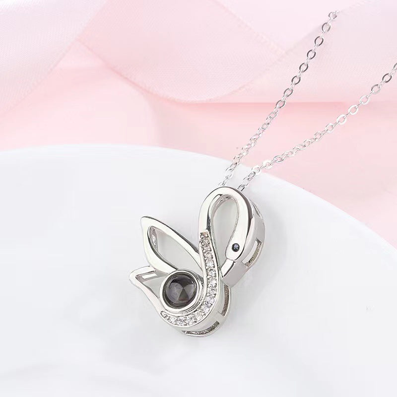 Noble and exquisite swan diamond design projection necklace
