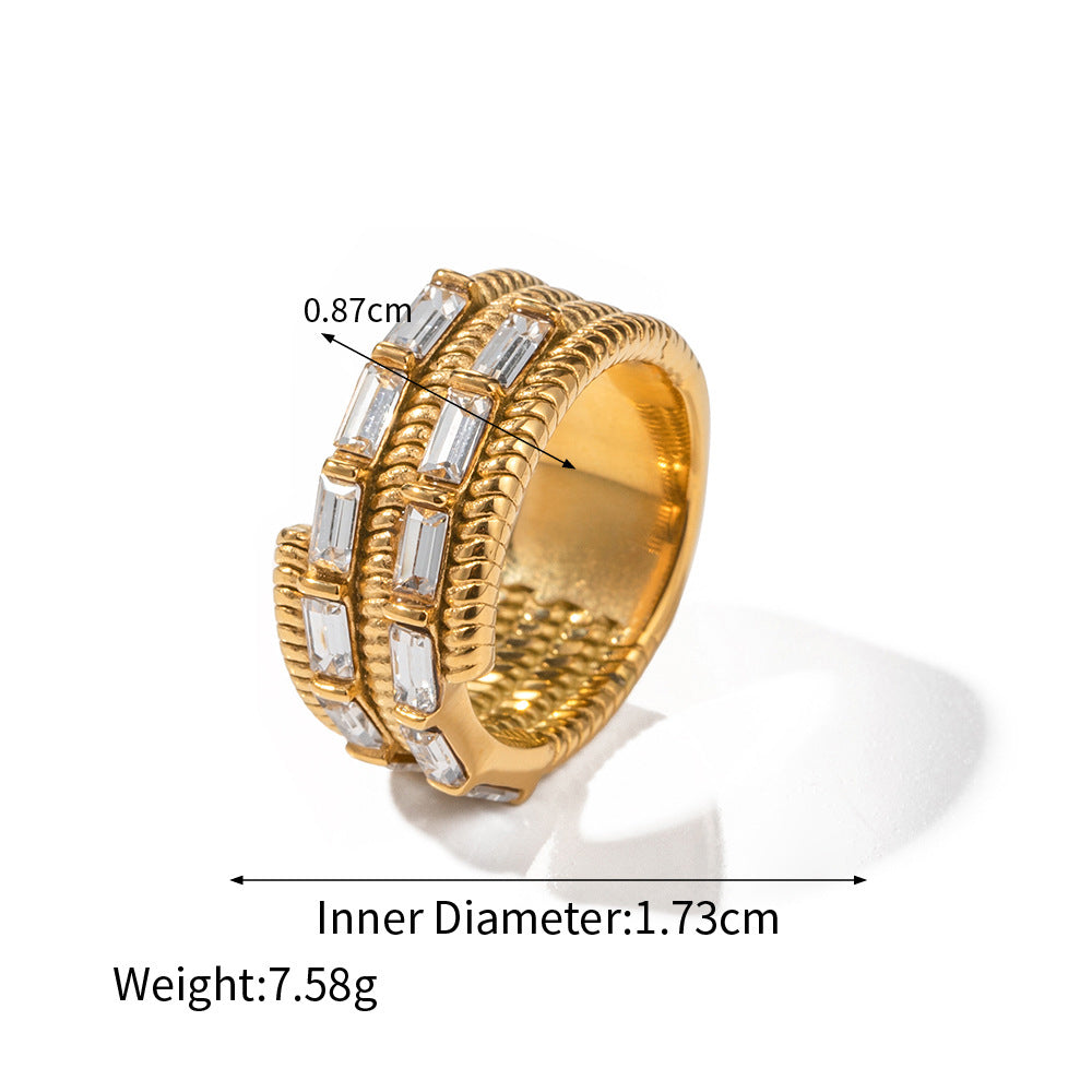 18K gold noble and luxurious inlaid square zircon design ring