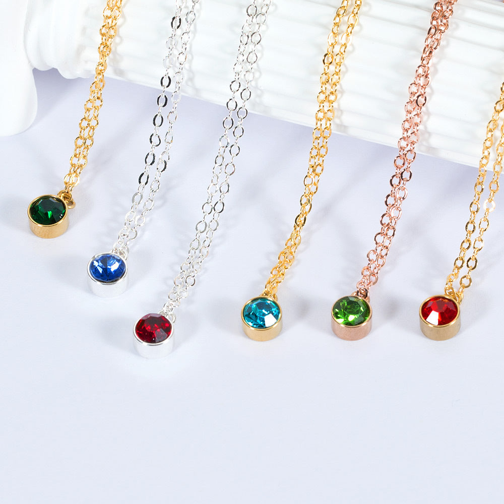 18K Gold Noble Simple Inlaid Round Tianhe Stone Design Simple Style Necklace - Syble's