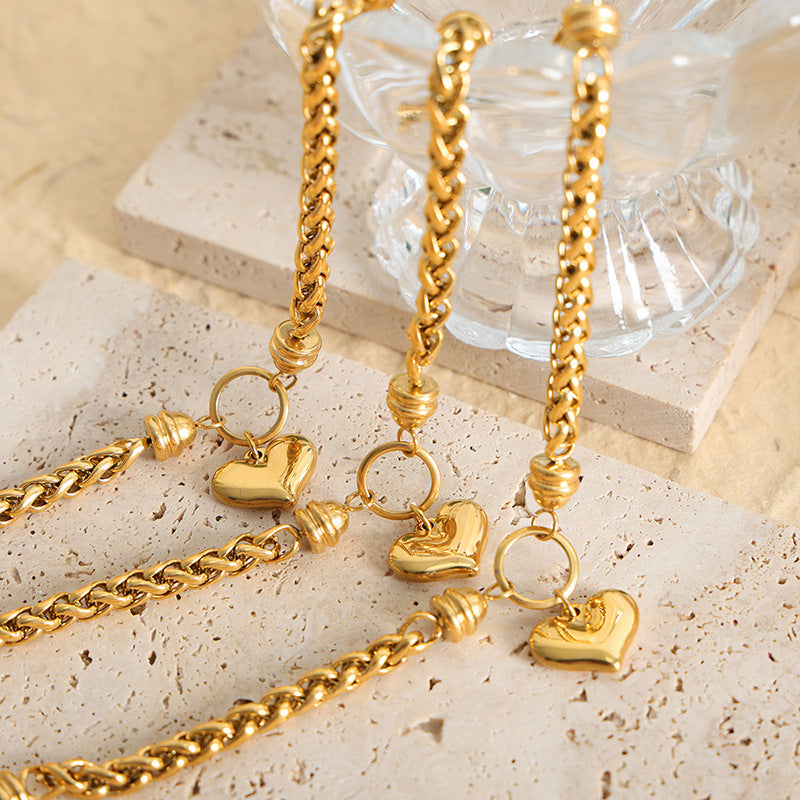 18K gold exquisite and noble love design versatile bracelet