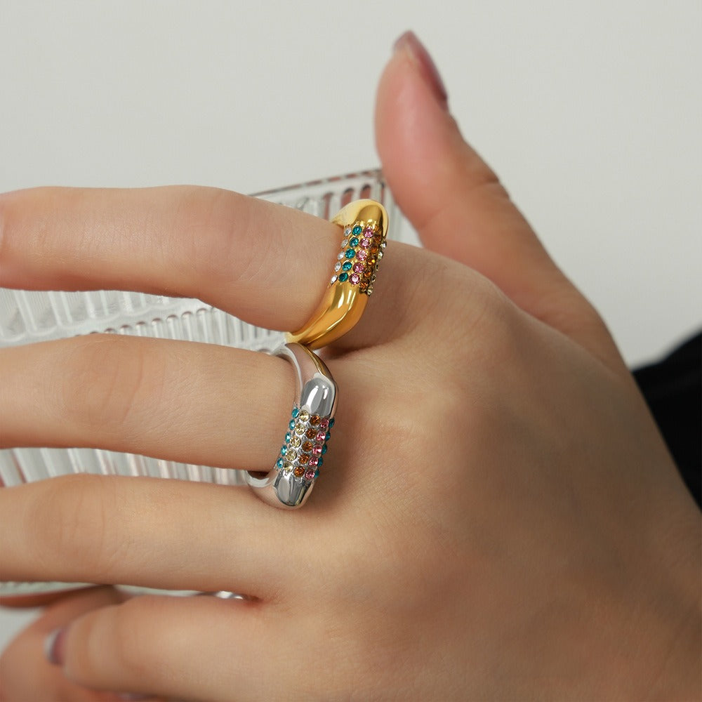 18K gold simple and elegant geometric inlaid zircon design versatile ring