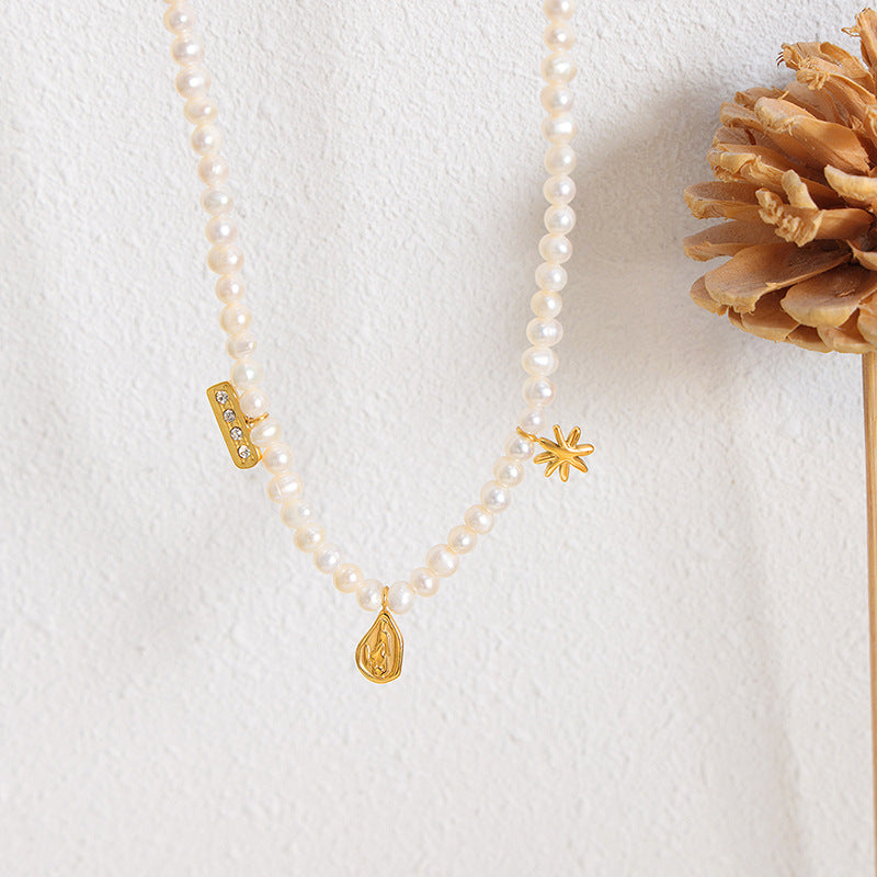 18K gold exquisite simple pearls with irregular shape design versatile necklace