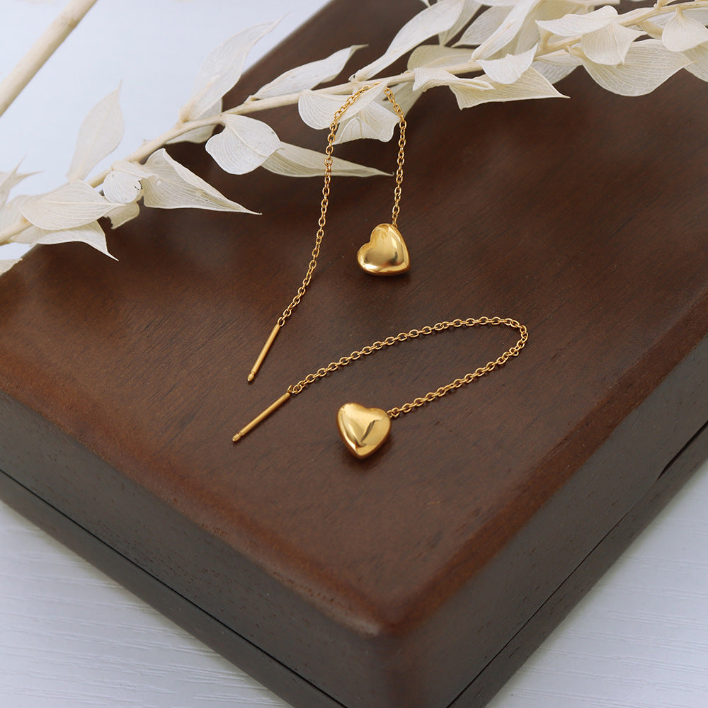 18K Gold Exquisite Noble Heart Shape Earrings with Tassel Design Simple Wind
