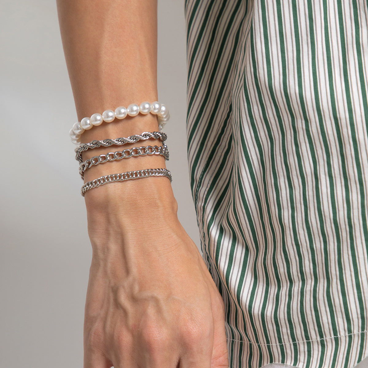 Fashion retro pearl temperament bracelet - Syble's