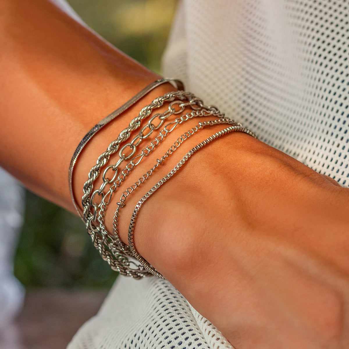 18K gold trendy simple stacked design bracelet set - Syble's