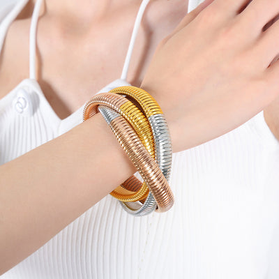 18K gold fashionable three-layer interlocking thread design simple style bracelet - Syble's