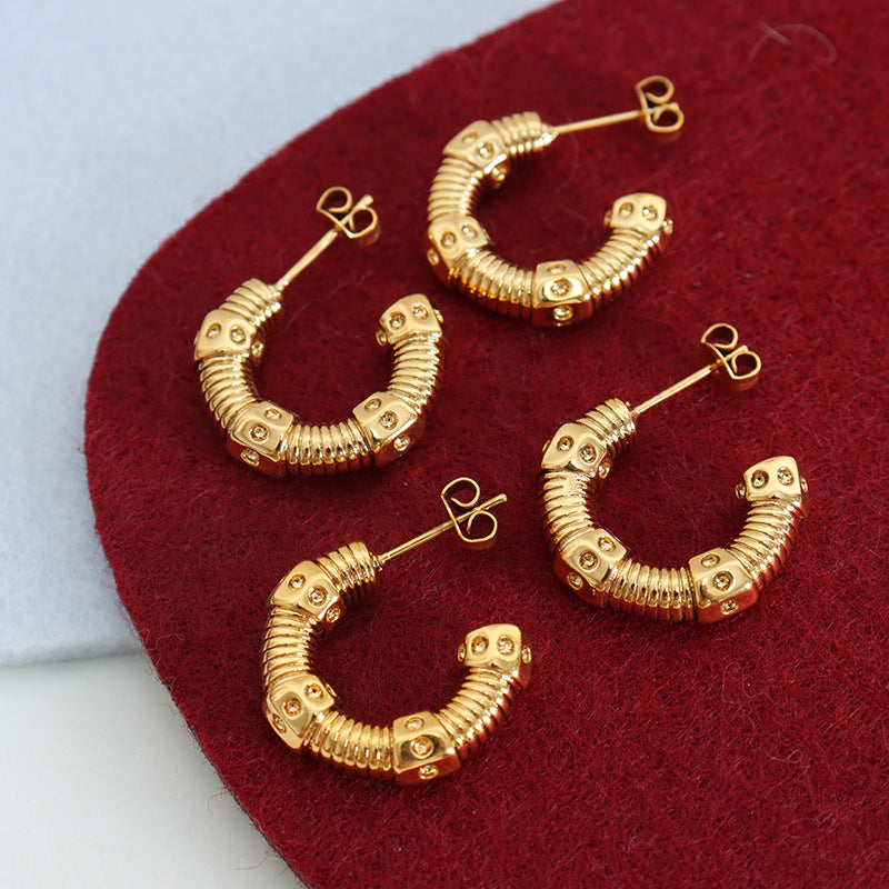 18K Gold Trendy Personalized Round Screw Design Versatile Earrings - Syble's