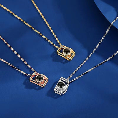 Retro Fashion Hollow Camera Projection Necklace - Syble's
