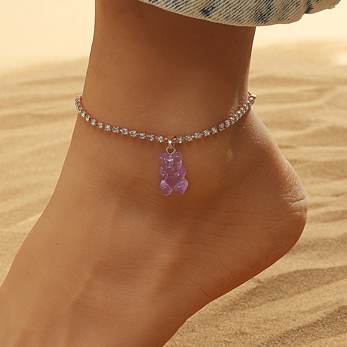 Fashionable exquisite diamond chain design with creative bear pendant anklet